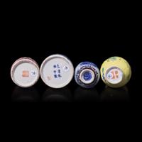 Four Chinese Porcelain Miniature Vases, Late 19th-20th Century 晚清至民國 青花及粉彩袖珍小瓶四件