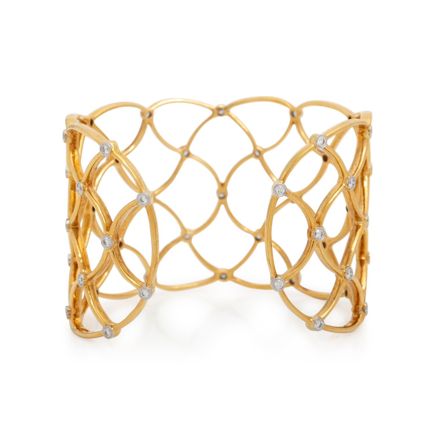 YELLOW GOLD AND DIAMOND CUFF BRACELET