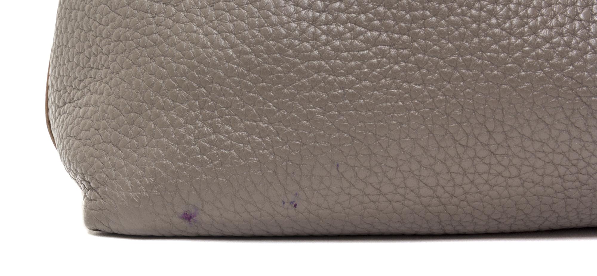 An Hermes Etoupe/Ebene 45cm Taurillon Clemence Double Sens Tote, 17.5" x 15.5" x 5".
