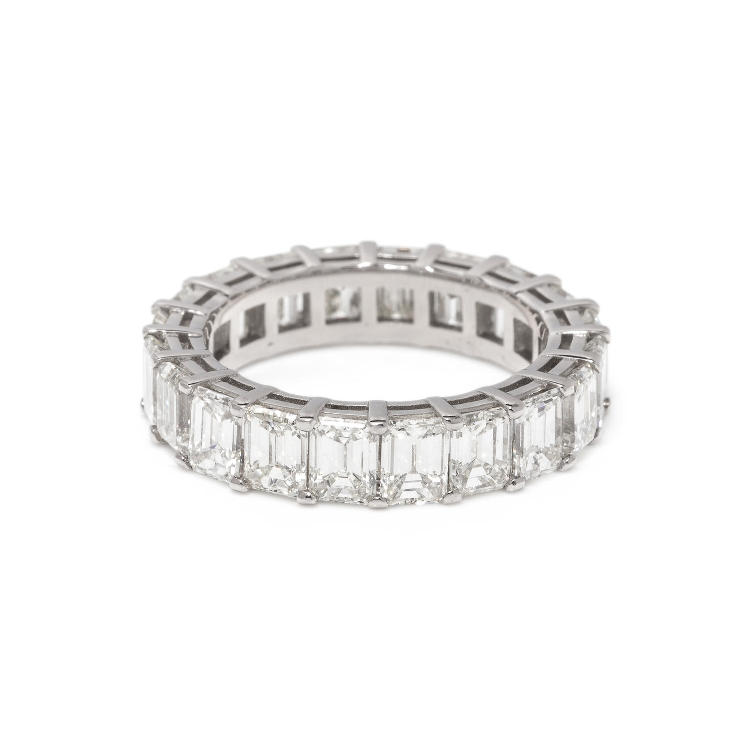 DIAMOND ETERNITY BAND