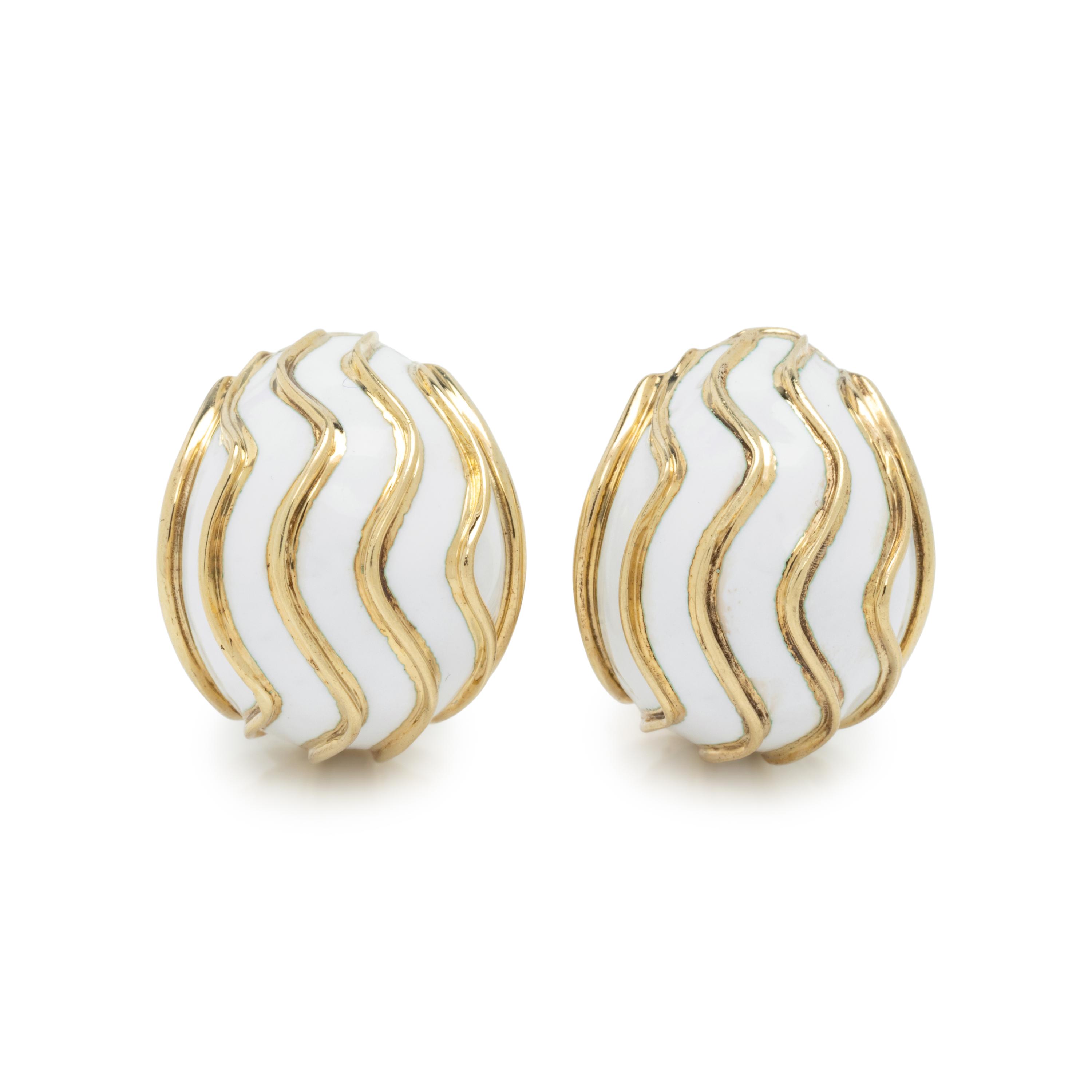 YELLOW GOLD AND ENAMEL EARCLIPS