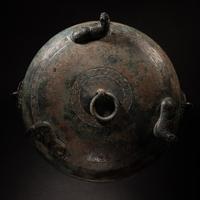An Archaic Bronze Food Vessel, Dui