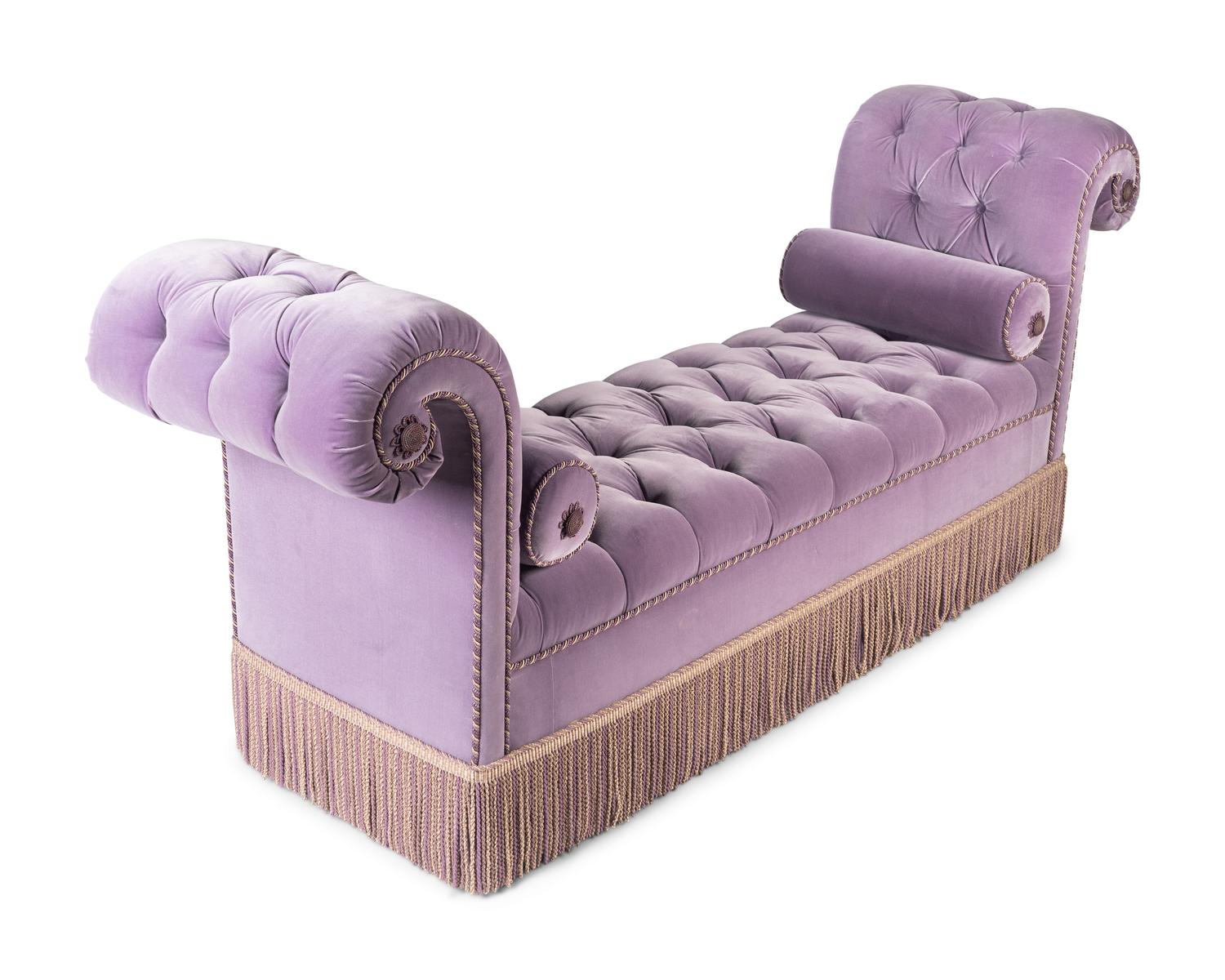 A Victorian Style Button-Tufted Velvet Upholstered Bench — 20TH CENTURY