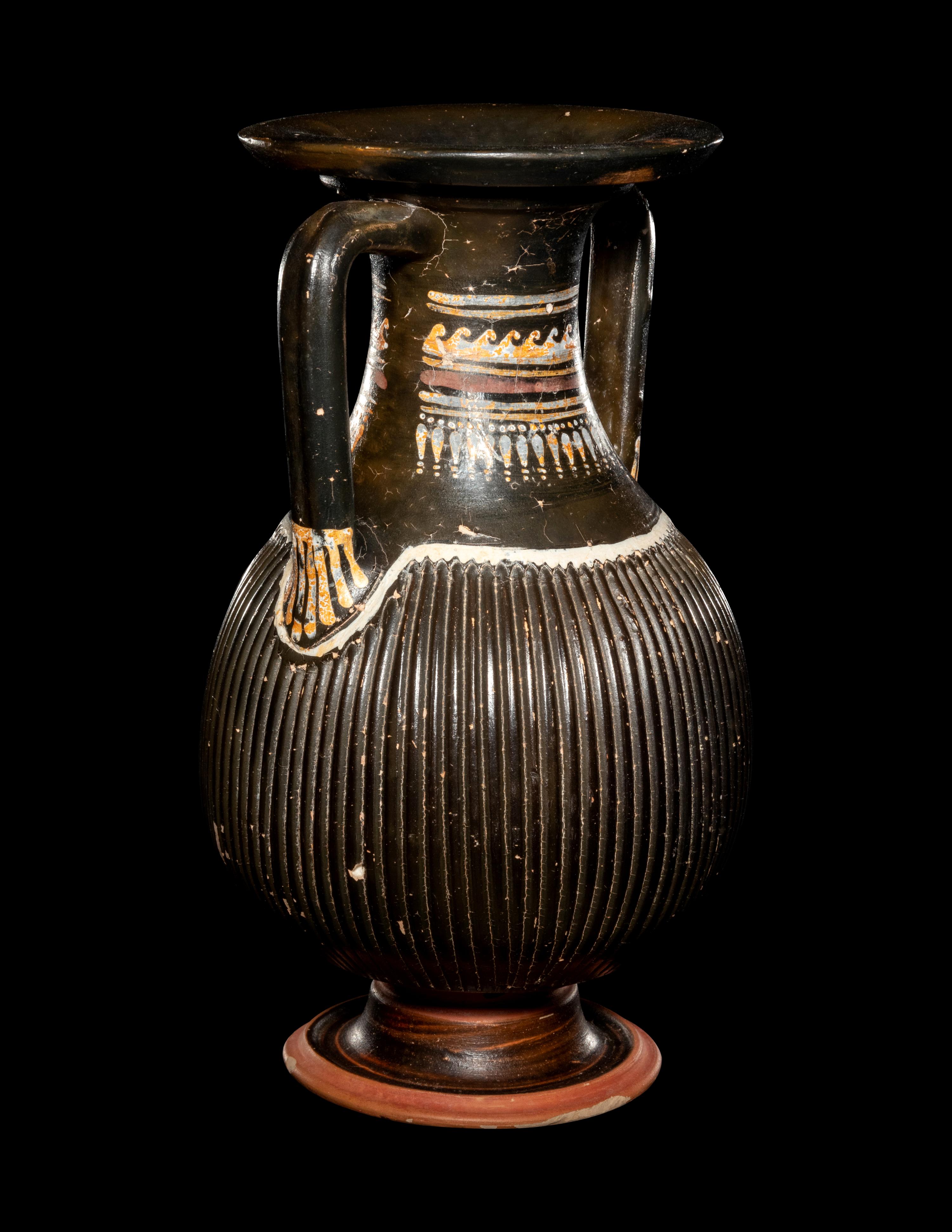 An Apulian Gnathian-Ware Ribbed Pelike