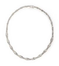 WHITE GOLD AND DIAMOND NECKLACE