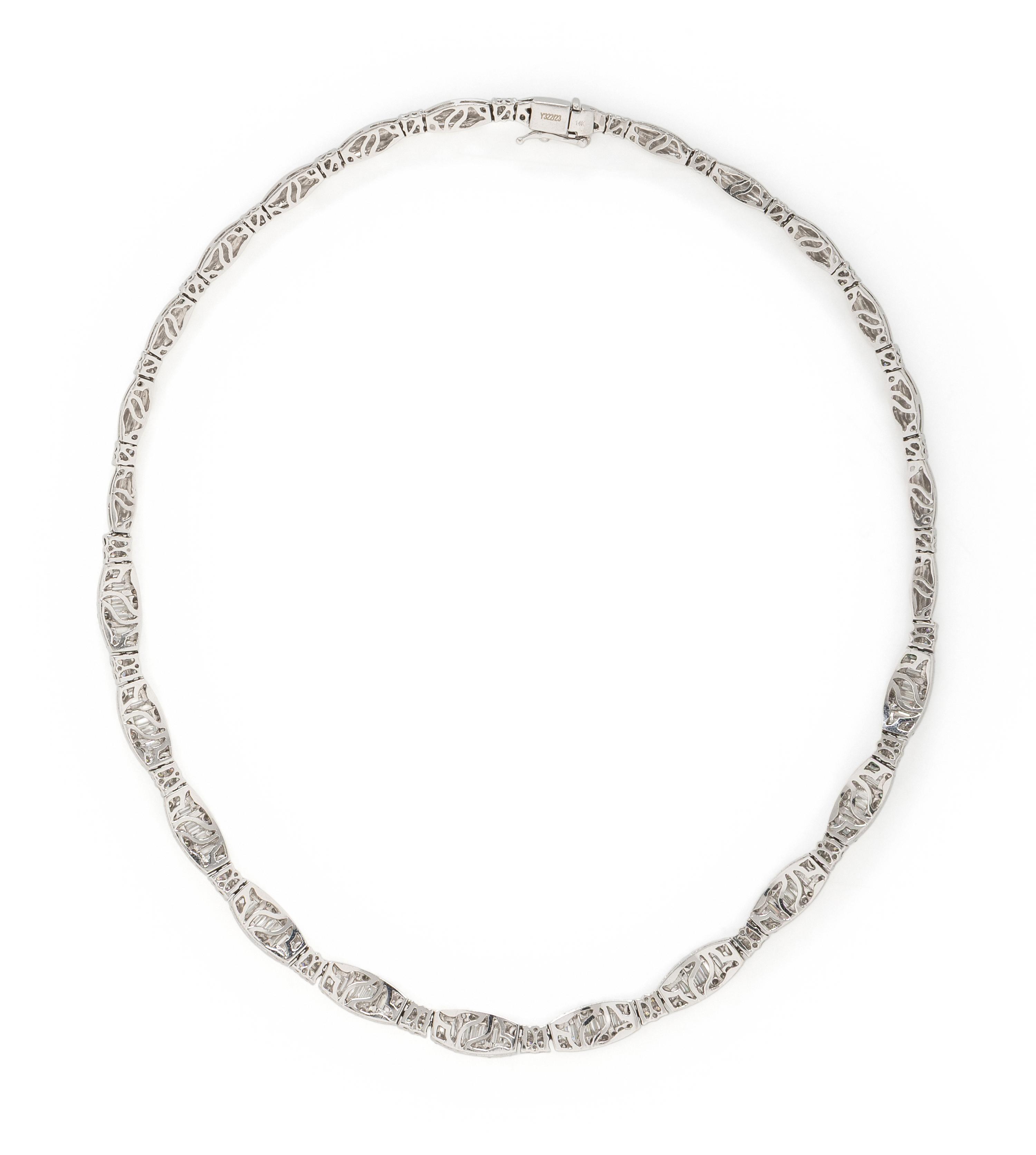 WHITE GOLD AND DIAMOND NECKLACE