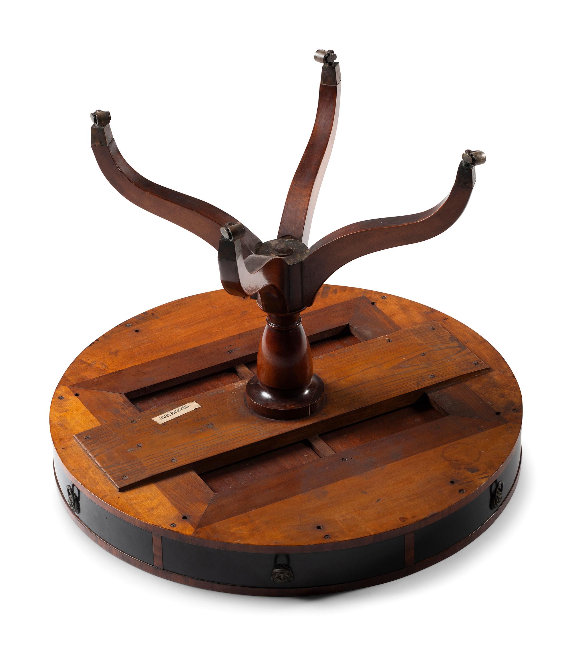 A Georgian Style Parcel Ebonized and Inlaid Burl-Walnut Drum Table