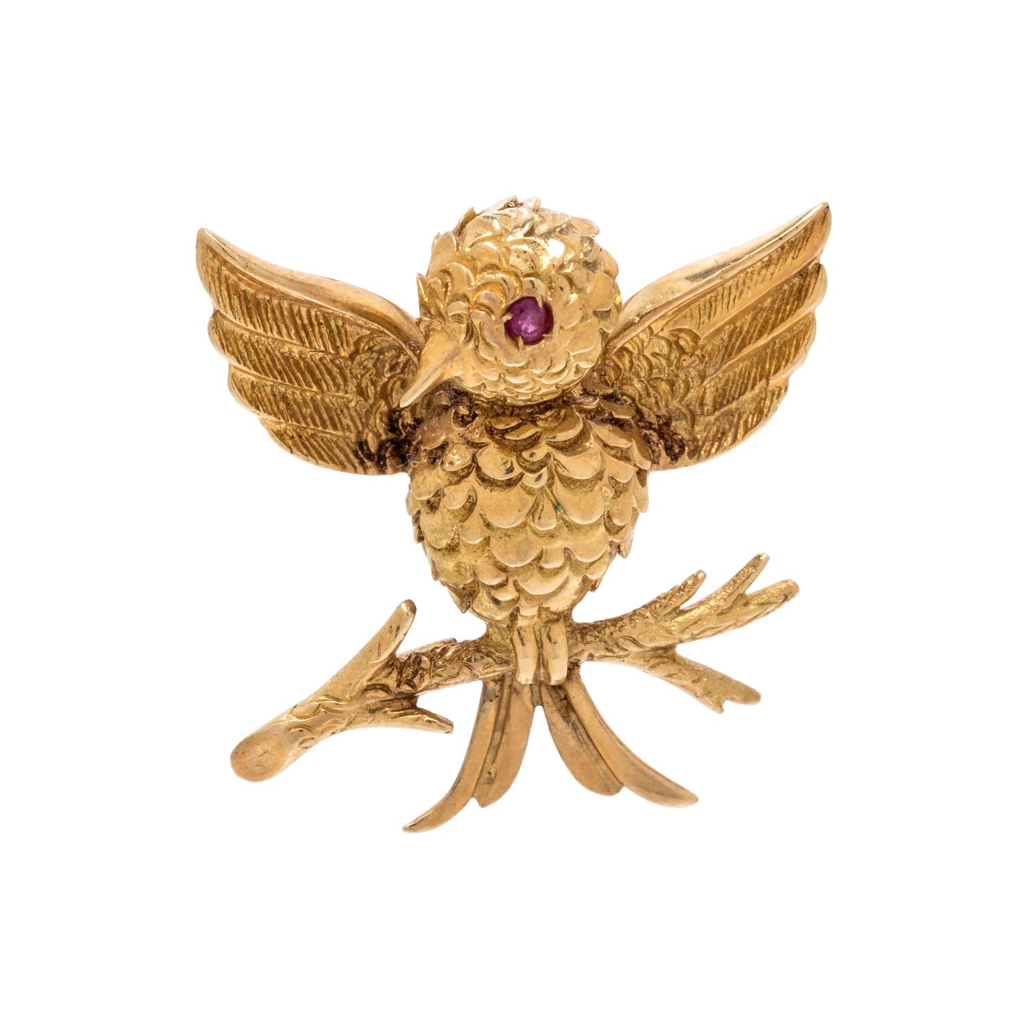 TIFFANY & CO., VINTAGE, YELLOW GOLD BIRD BROOCH