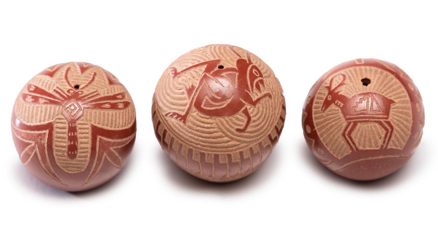 Collection of Miniature Sgraffito Redware Seed Jars Lot is located and will ship from Cincinnati, Ohio.
