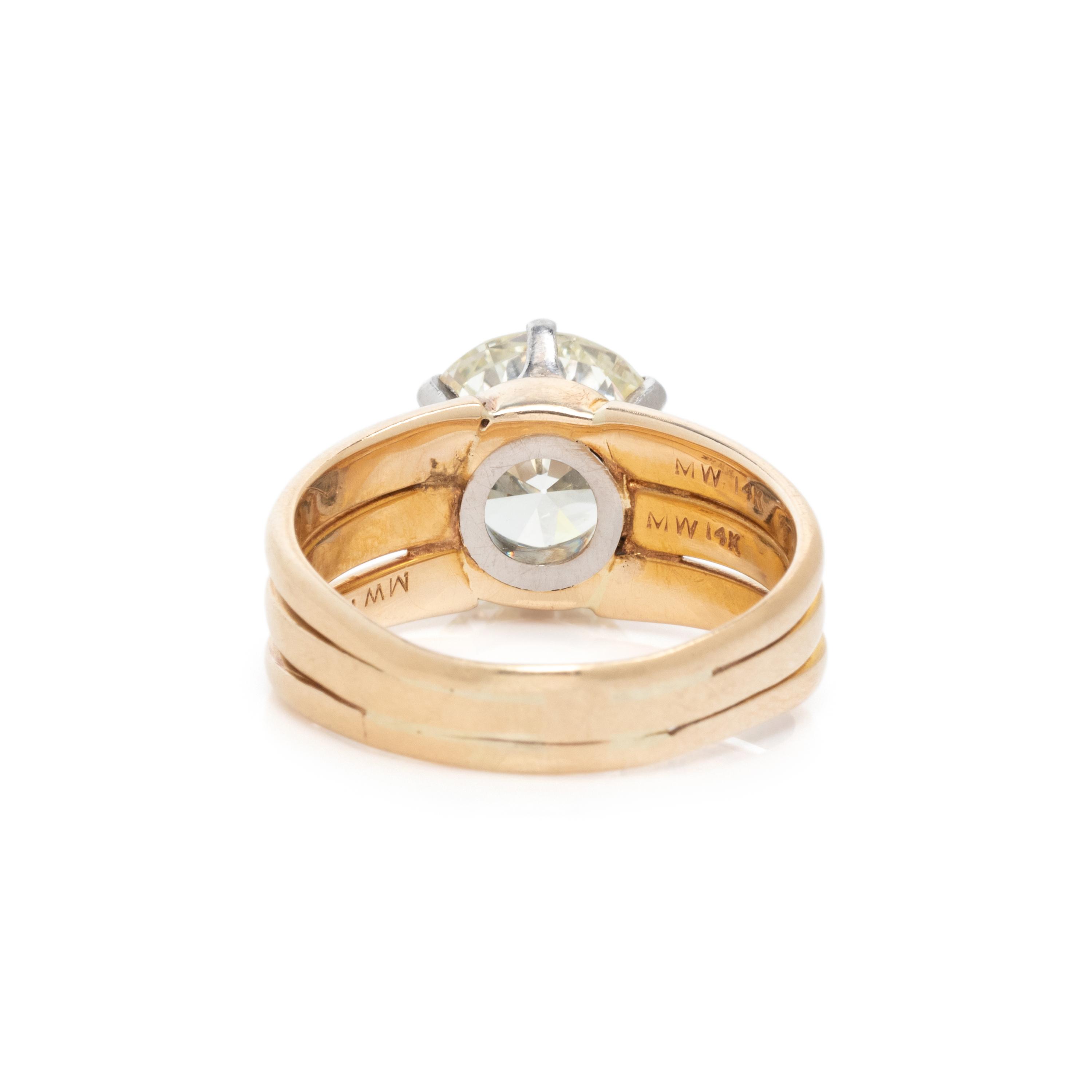 DIAMOND RING