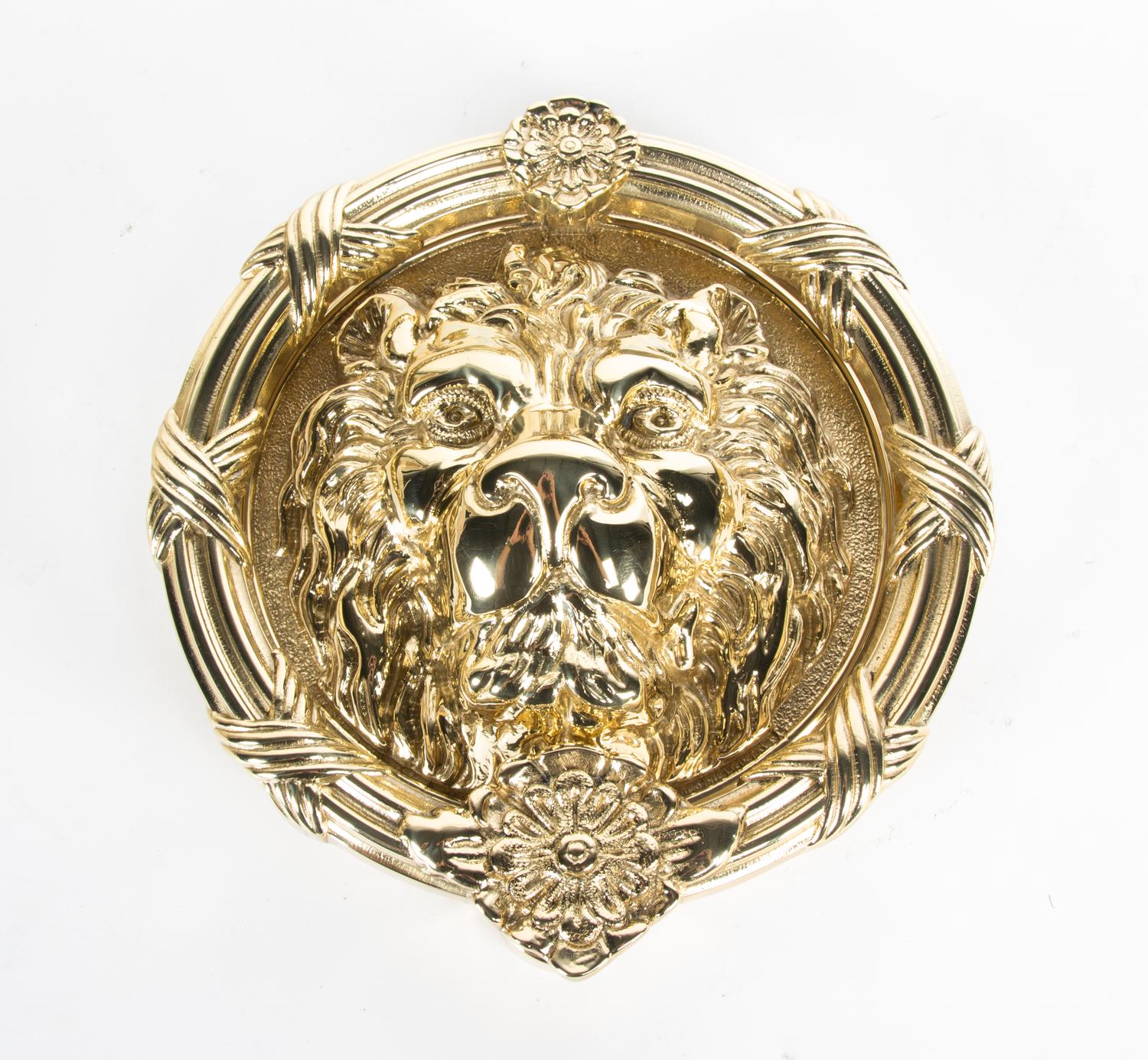 A Polished Brass Metal Lion Head Door Knocker Diameter 8 1/2 inches. — 20TH CENTURY