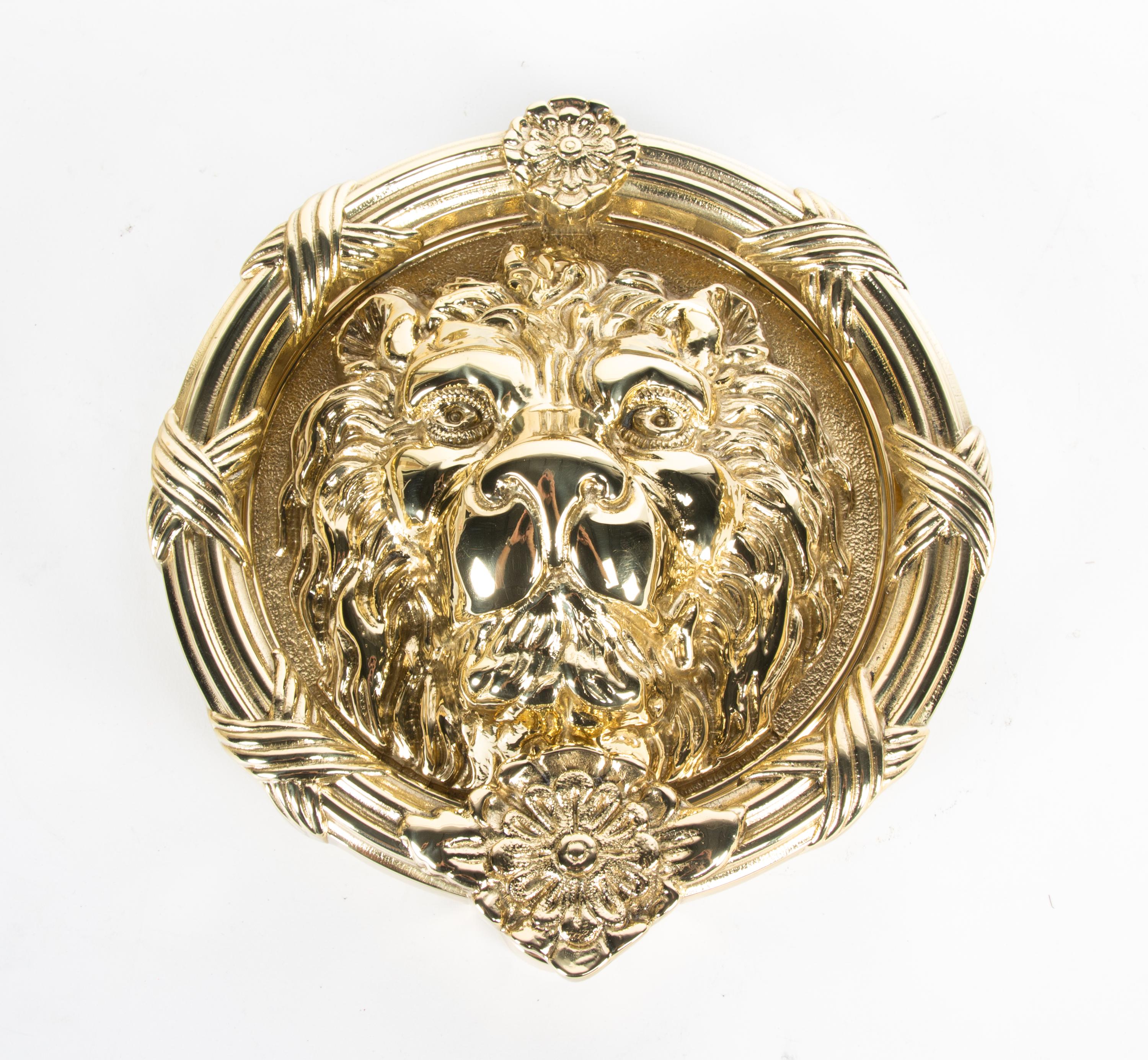 A Polished Brass Metal Lion Head Door Knocker Diameter 8 1/2 inches. — 20TH CENTURY