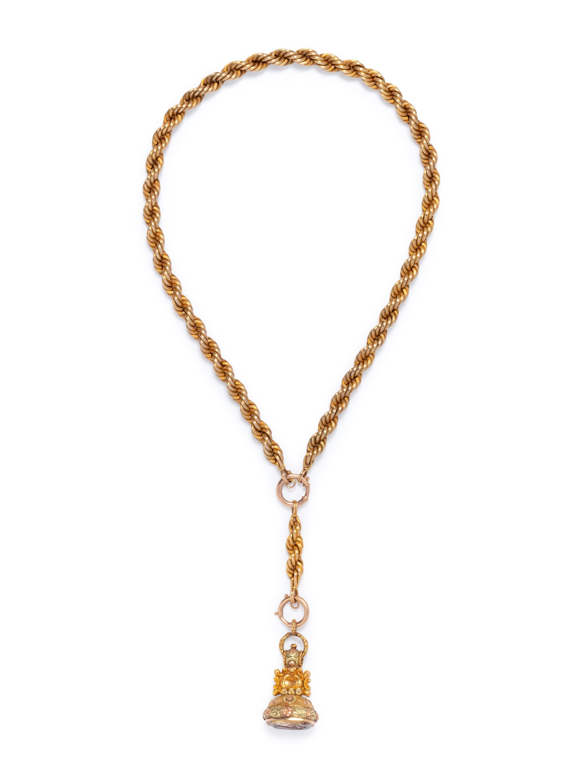 YELLOW GOLD INTAGLIO FOB AND CHAIN