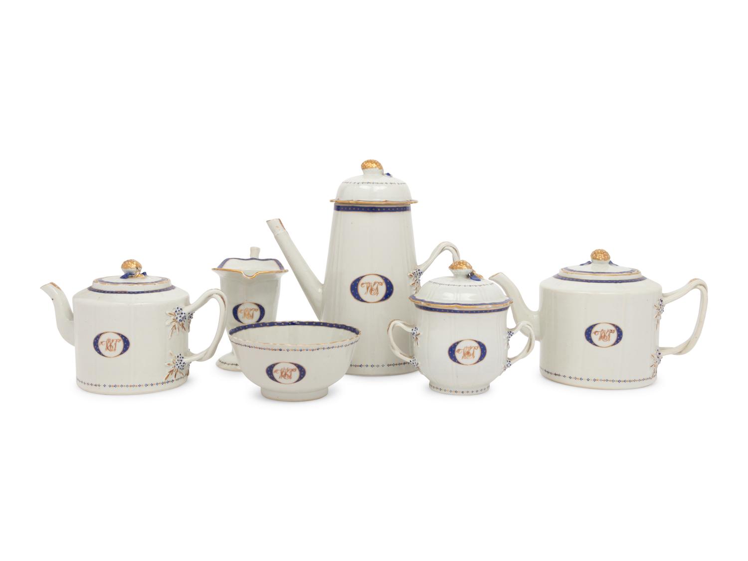 A Chinese Export Porcelain Six-Piece Tea and Coffee Service