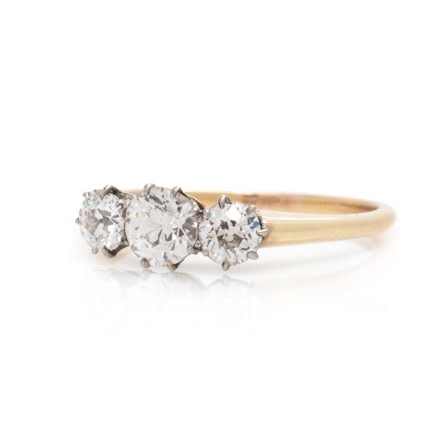 ANTIQUE, DIAMOND RING