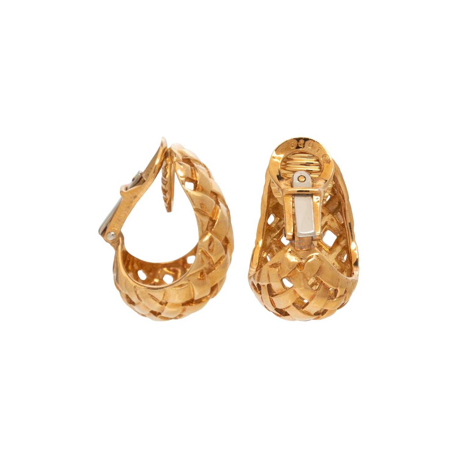 TIFFANY & CO., YELLOW GOLD 'VANNERIE' BASKETWEAVE CLIP EARRINGS