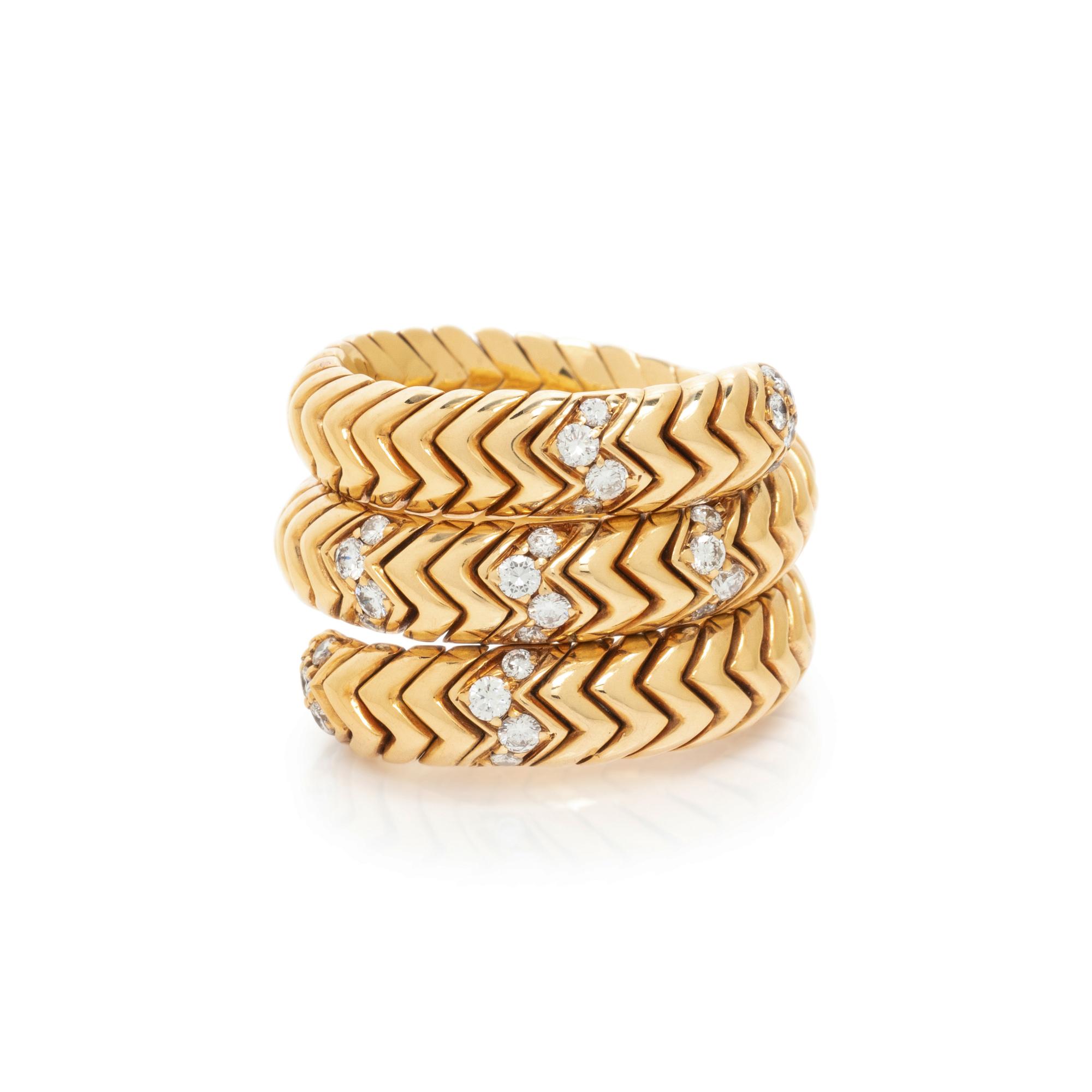 BULGARI, YELLOW GOLD AND DIAMOND 'SPIGA' RING