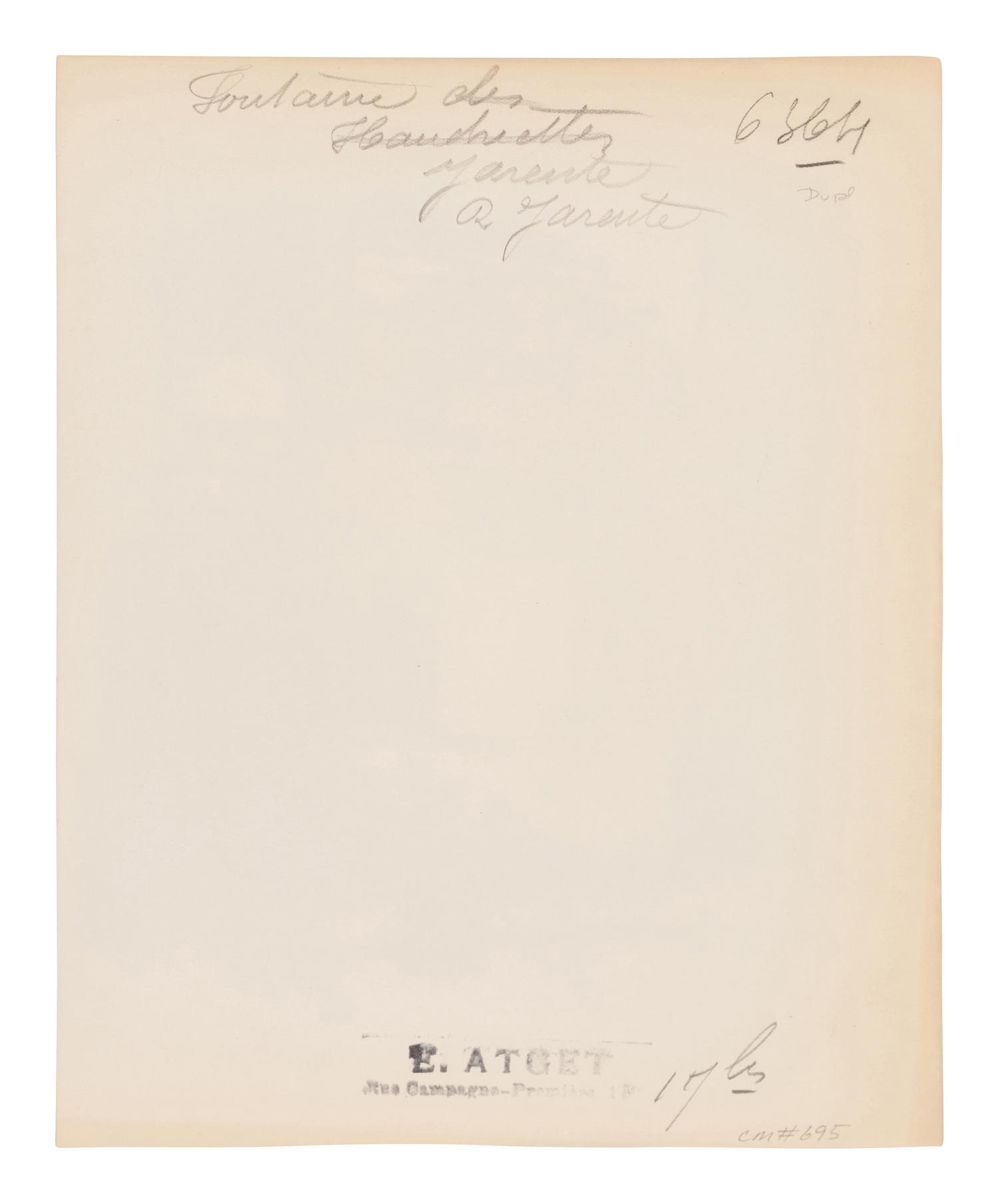 A pair of prints depicting Fontaine Jarente ( Fontaine Jarente - impasse Jarente , 1898; Fontaine Jarente, rue Jarente, 1922)