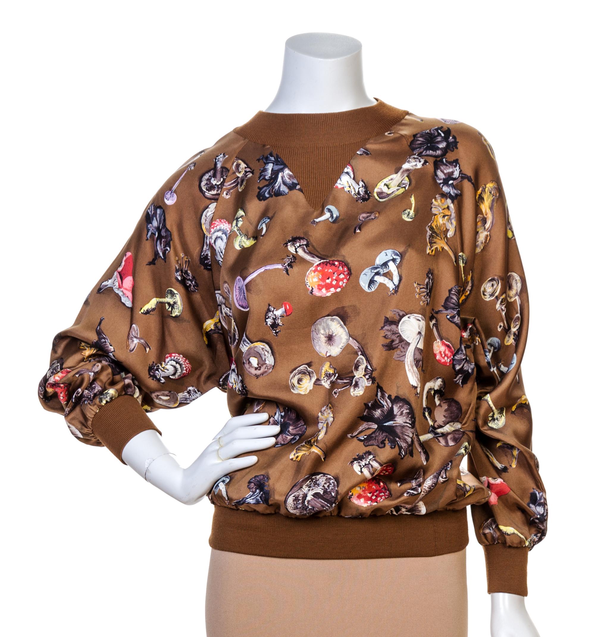 An Hermes Brown Silk Sweater, Size 44.