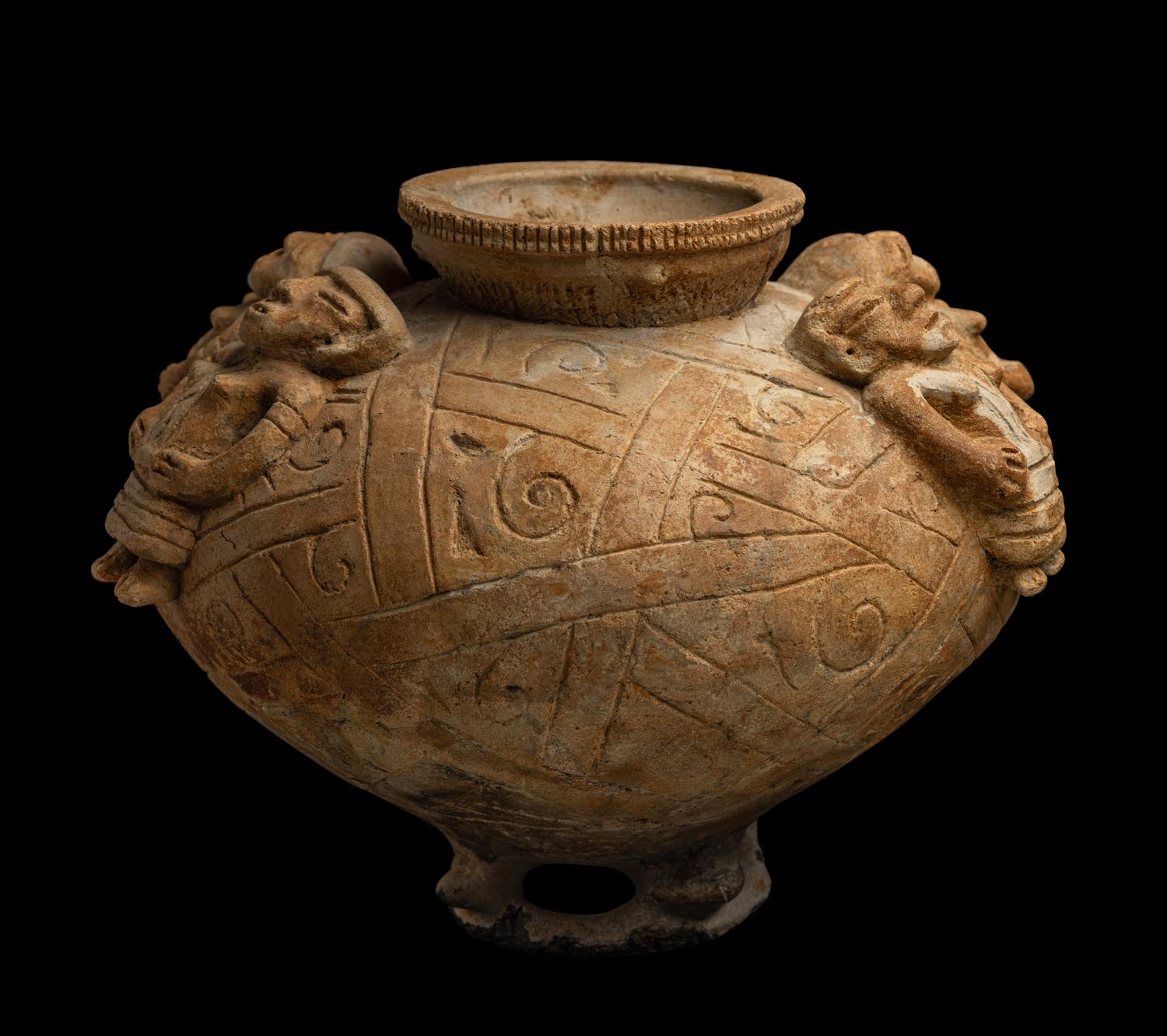 A Sinu Effigy Vessel