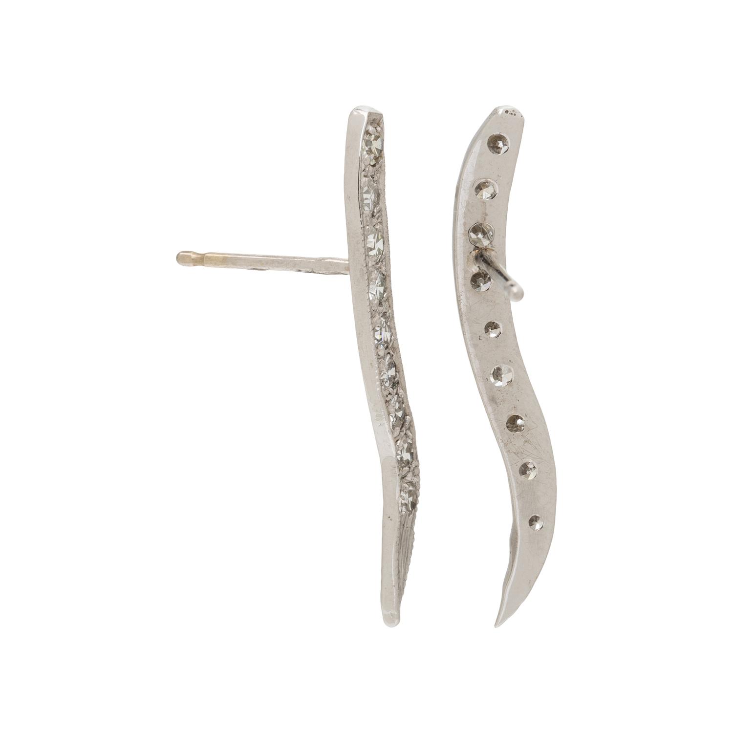 DIAMOND AND WHITE GOLD EARRINGS