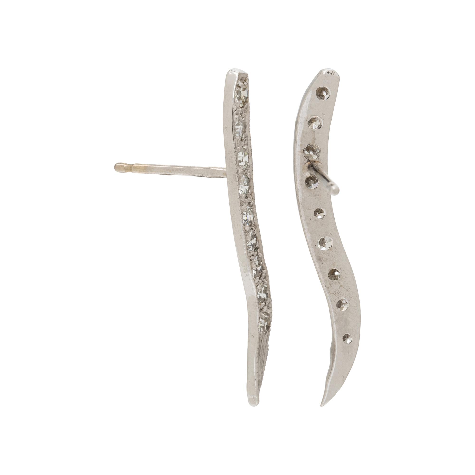 DIAMOND AND WHITE GOLD EARRINGS