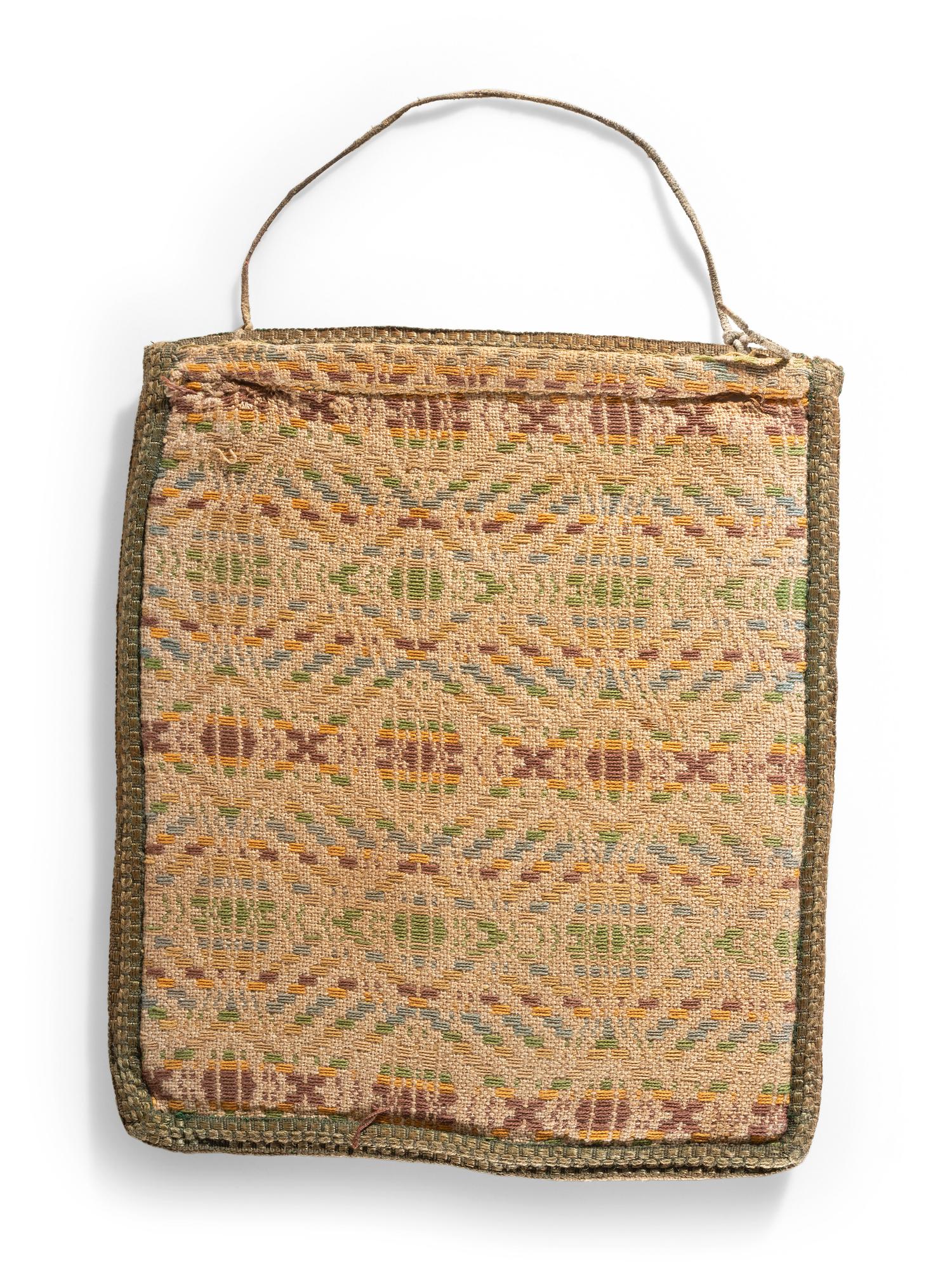 Plateau Beaded Pictorial Flat Bag, Deer and Eagle