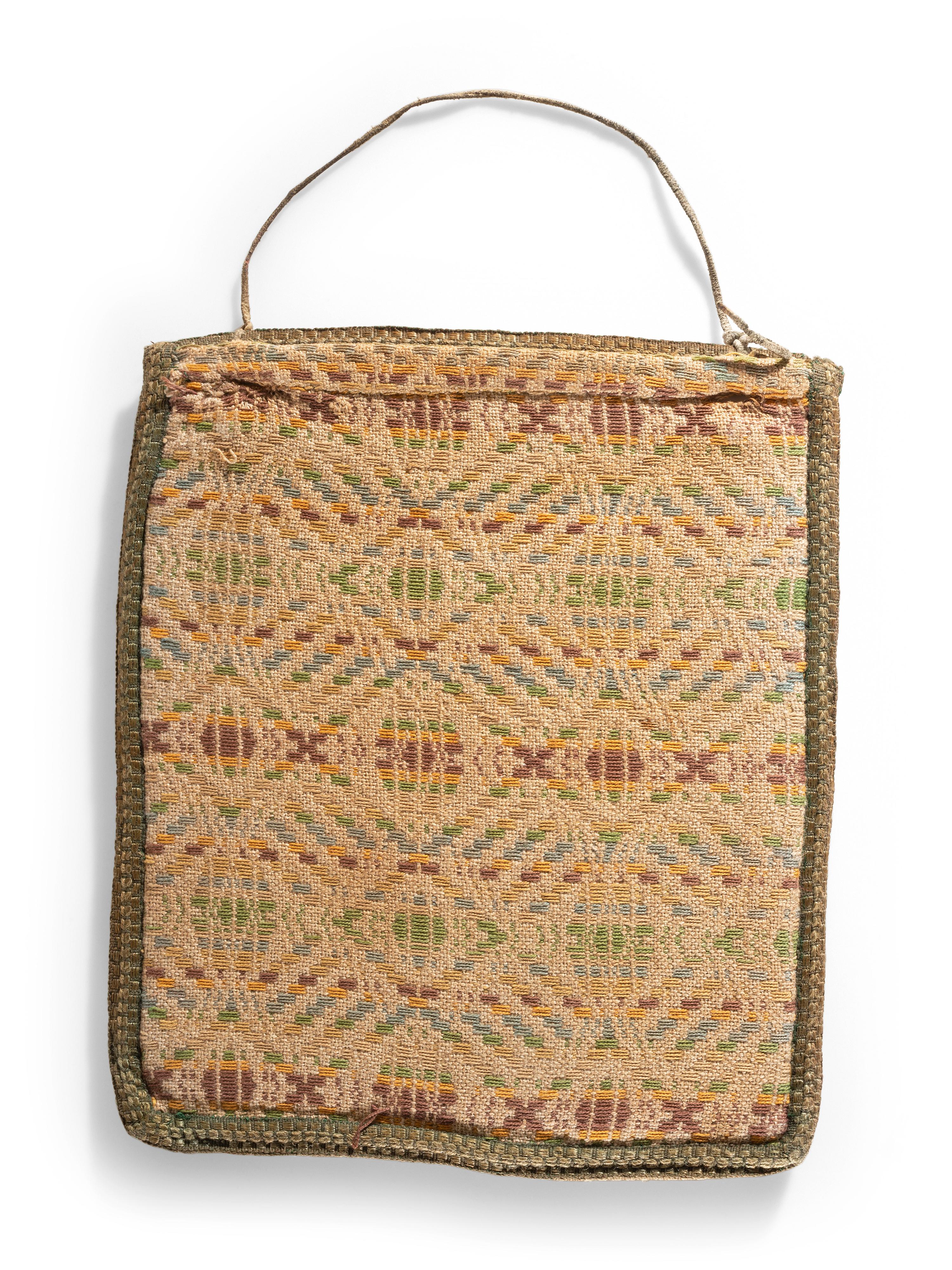 Plateau Beaded Pictorial Flat Bag, Deer and Eagle