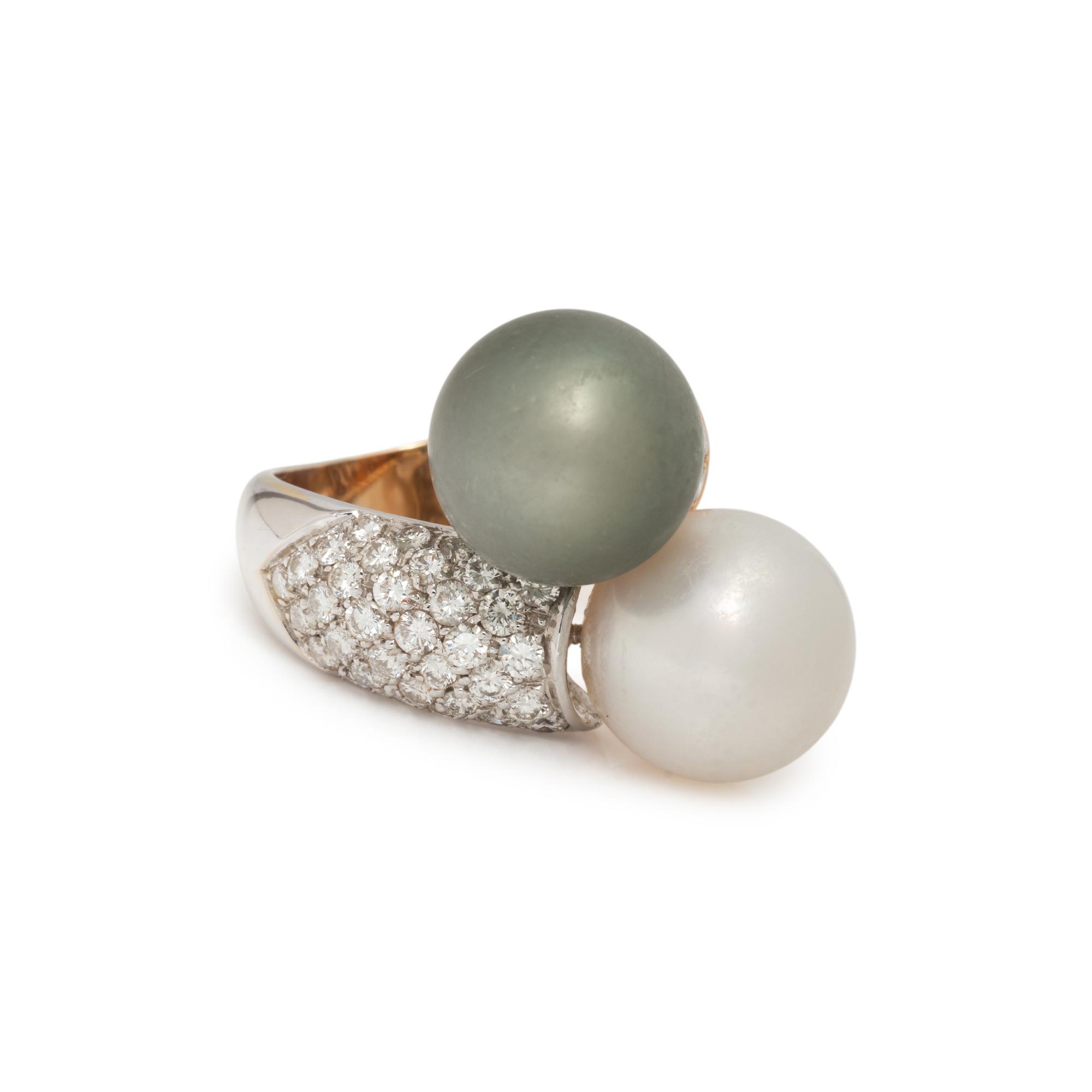 CULTURED PEARL AND DIAMOND TOI ET MOI RING