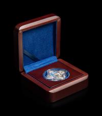 [Private Issue] A 2015 Lady of Fortune Enameled Silver Coin
