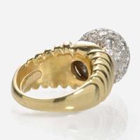 An 18K Yellow Gold and Pavé Diamond Ring