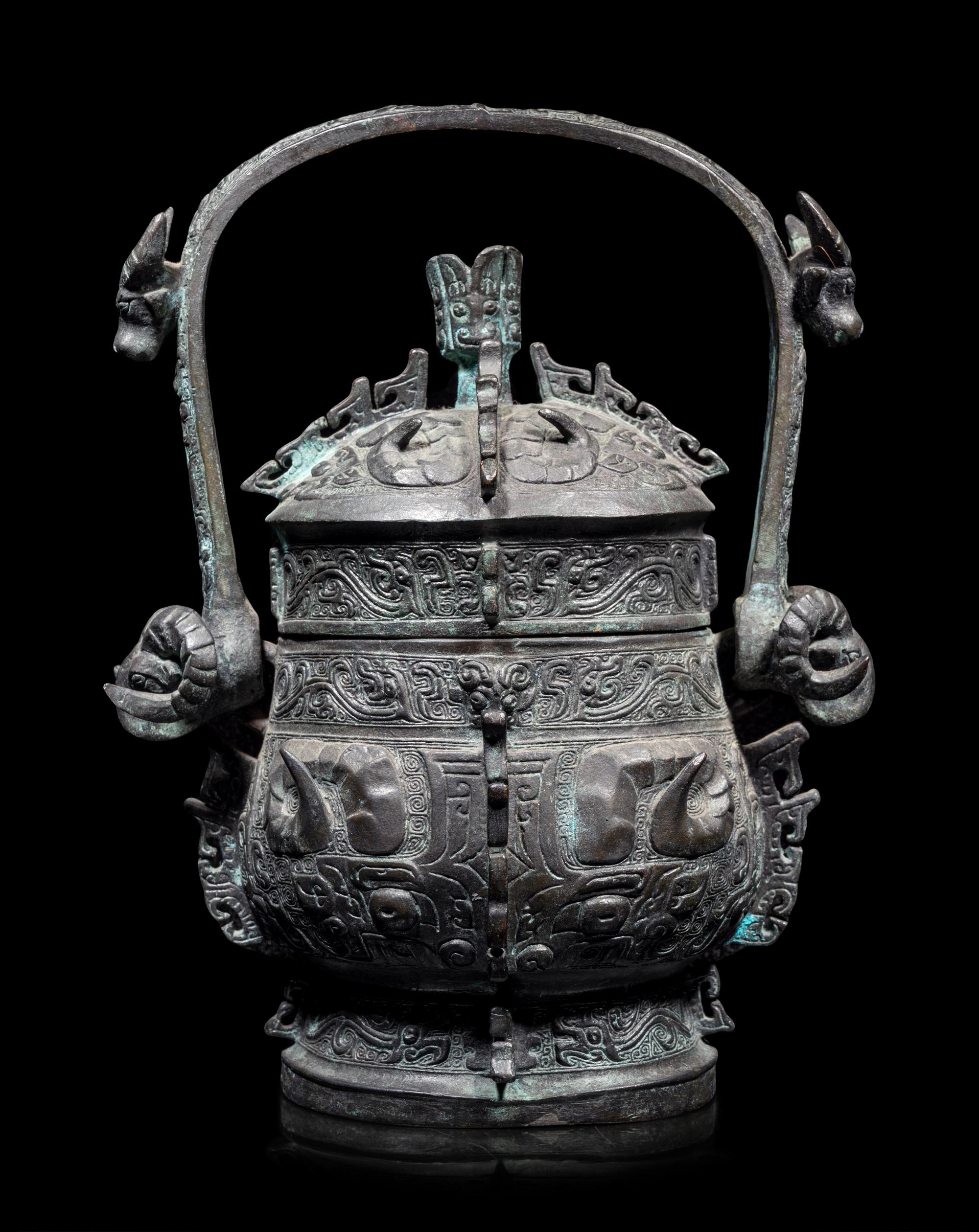 An Archaistic Style Bronze Wine Vessel