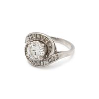 DIAMOND RING