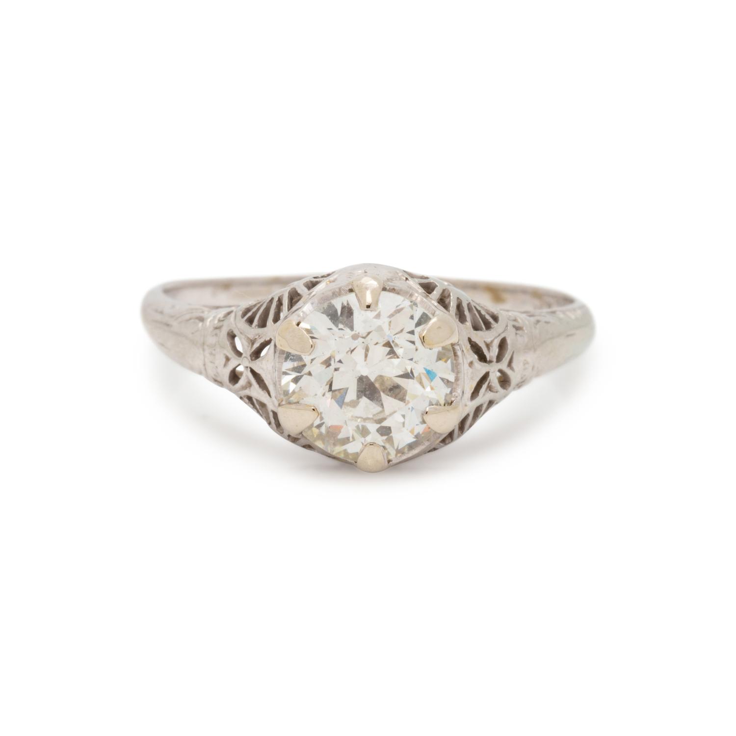 DIAMOND RING