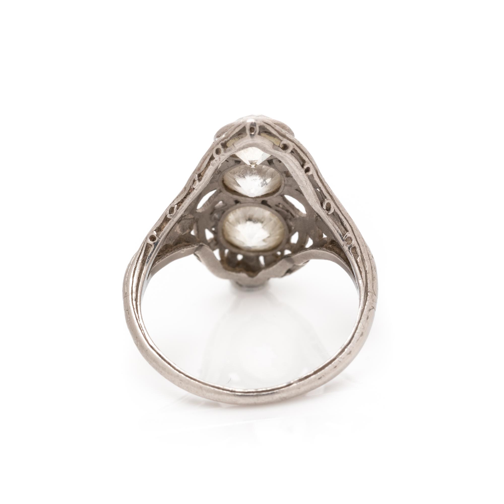 ANTIQUE, DIAMOND RING
