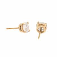 DIAMOND STUD EARRINGS