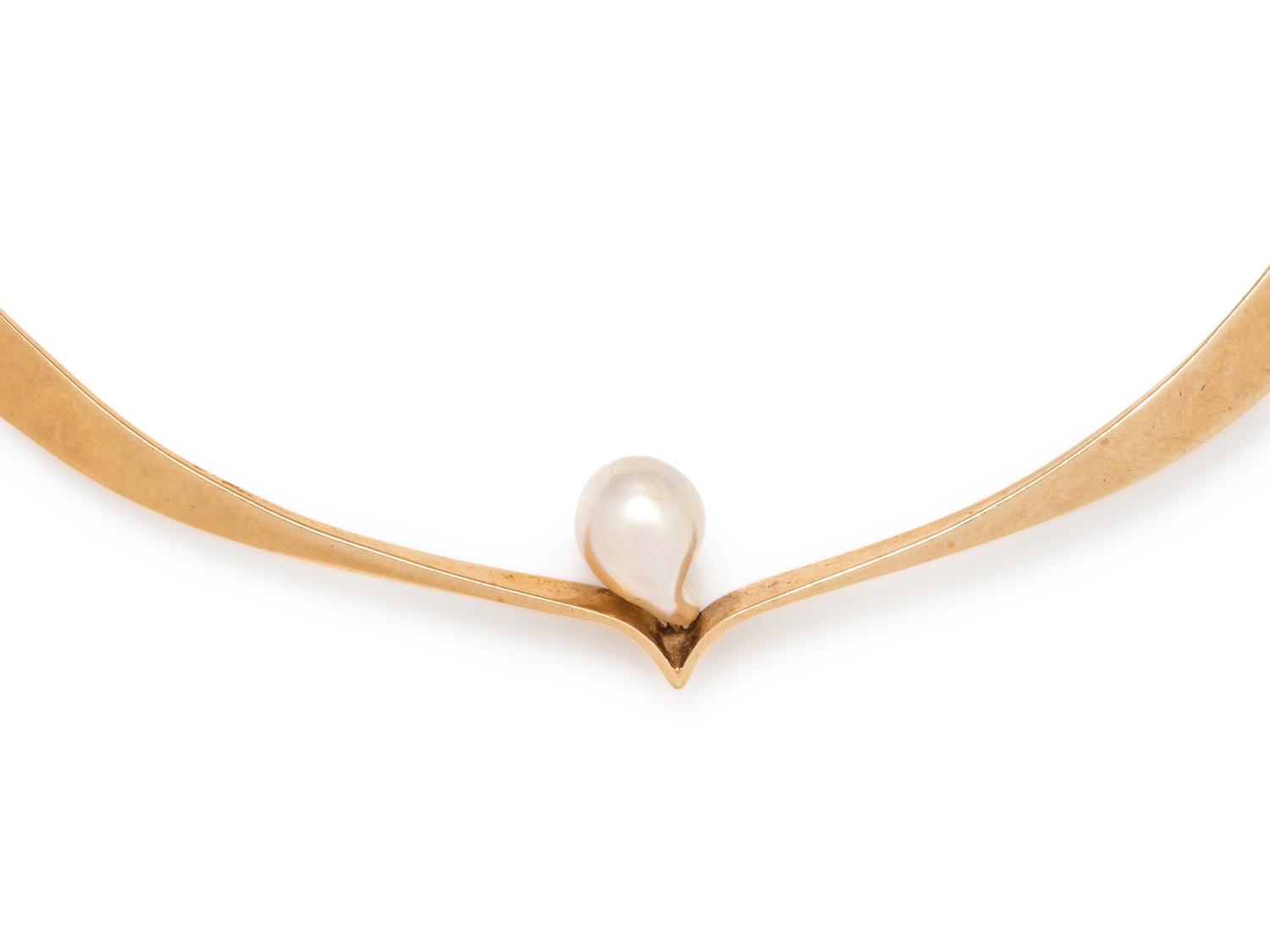 ED WEINER, MODERNIST YELLOW GOLD AND CULTURED BAROQUE PEARL COLLAR NECKLACE