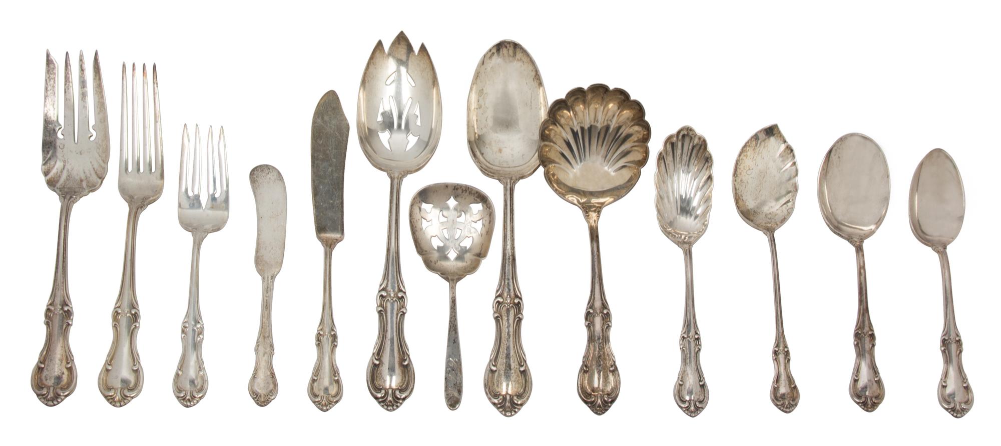 An American Sterling Silver Flatware Service, International Silver Co., Joan of Arc pattern, comprising: 11 dinner knives 8 dinner fork