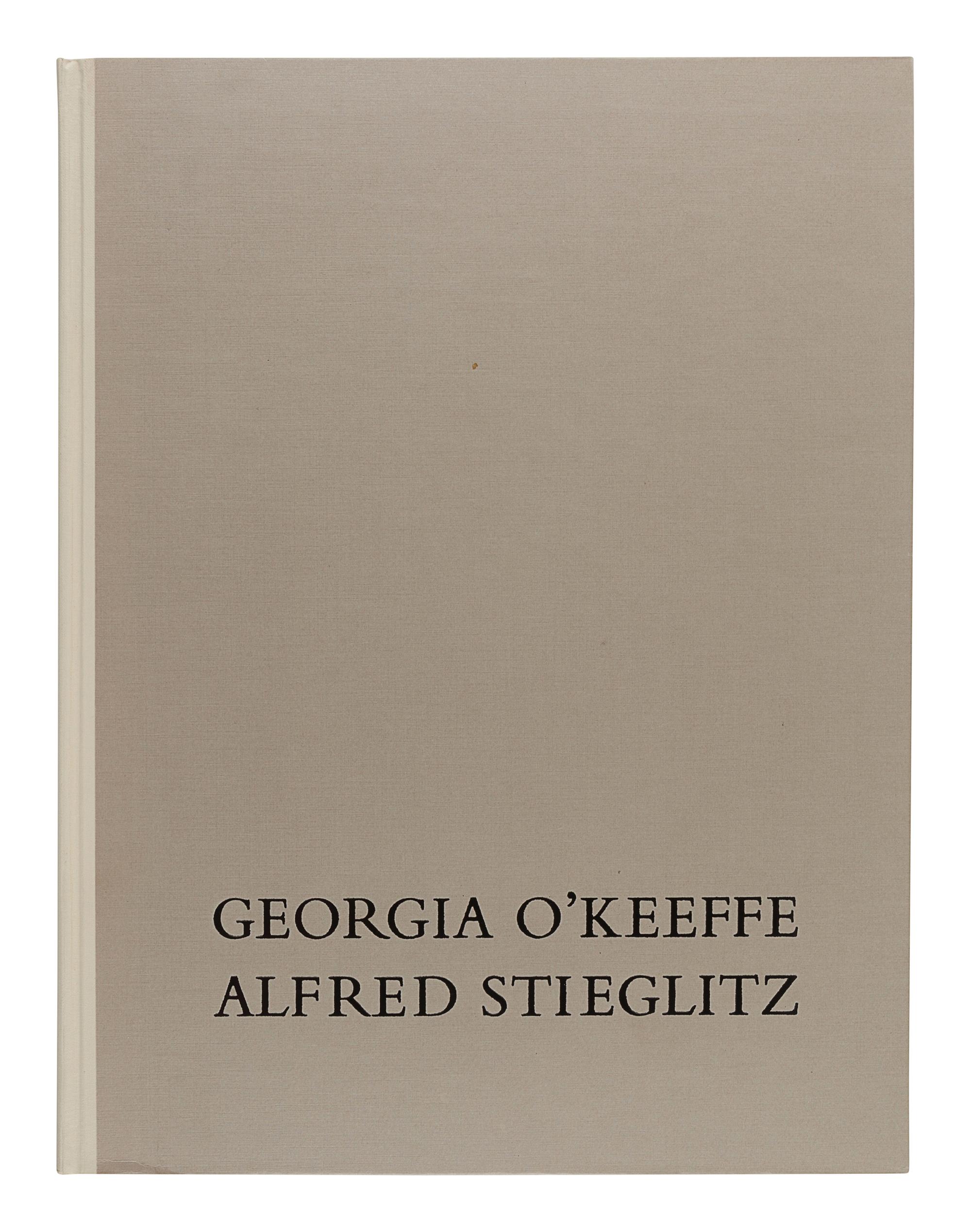 [STIEGLITZ, Alfred (1864-1946)]. Georgia O’Keeffe: A Portrait by Alfred Stieglitz. New York: The Metropolitan Museum of Art, 1978.