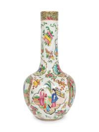 A Pair of Rose Medallion Porcelain Vases