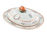 A Chinese Export Porcelain Serving Dish and Cover