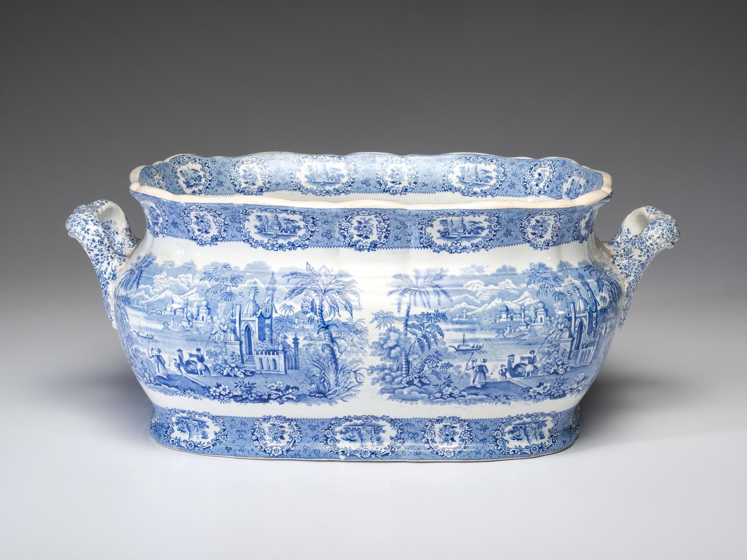 An English Blue and White Transferware Foot Bath