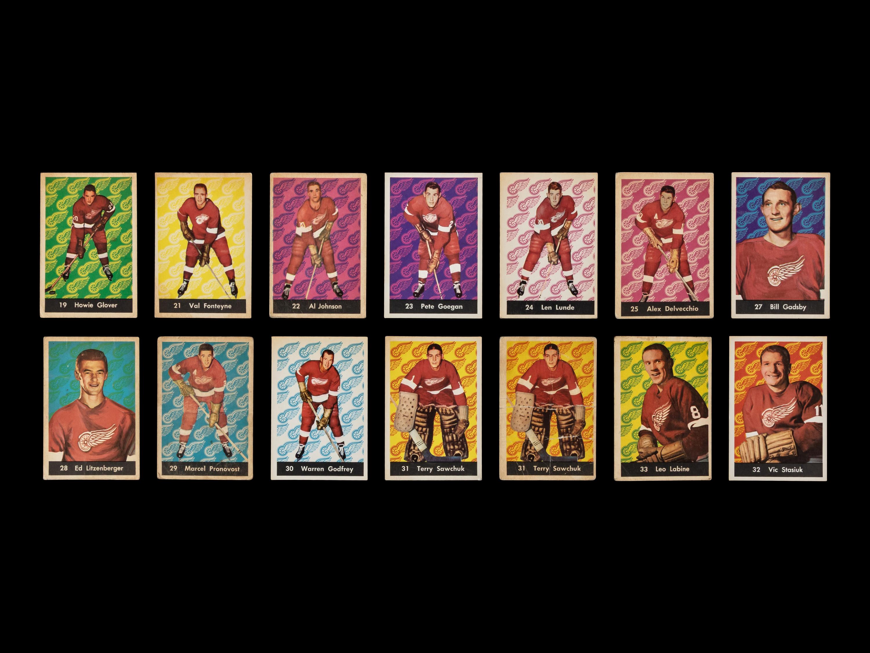 A Collection of Detroit Red Wings 1961 Parkhurst Hockey Cards (14)