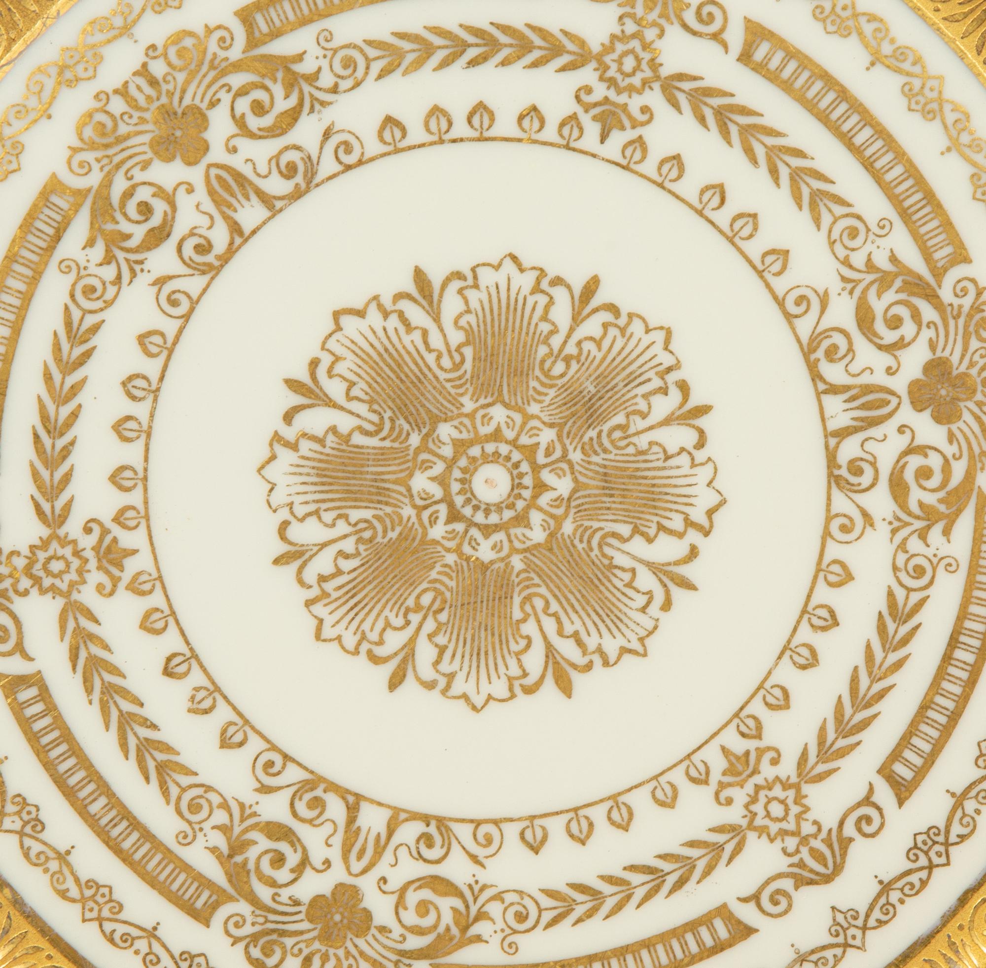 A Group of Selb Bavaria Porcelain Cabinet Plates