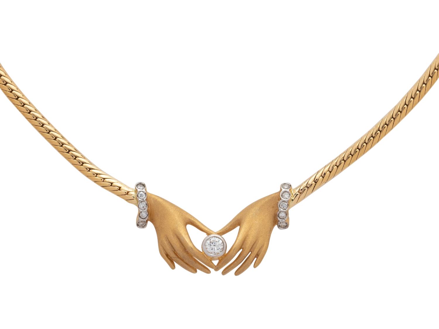 YELLOW GOLD AND DIAMOND NECKLACE