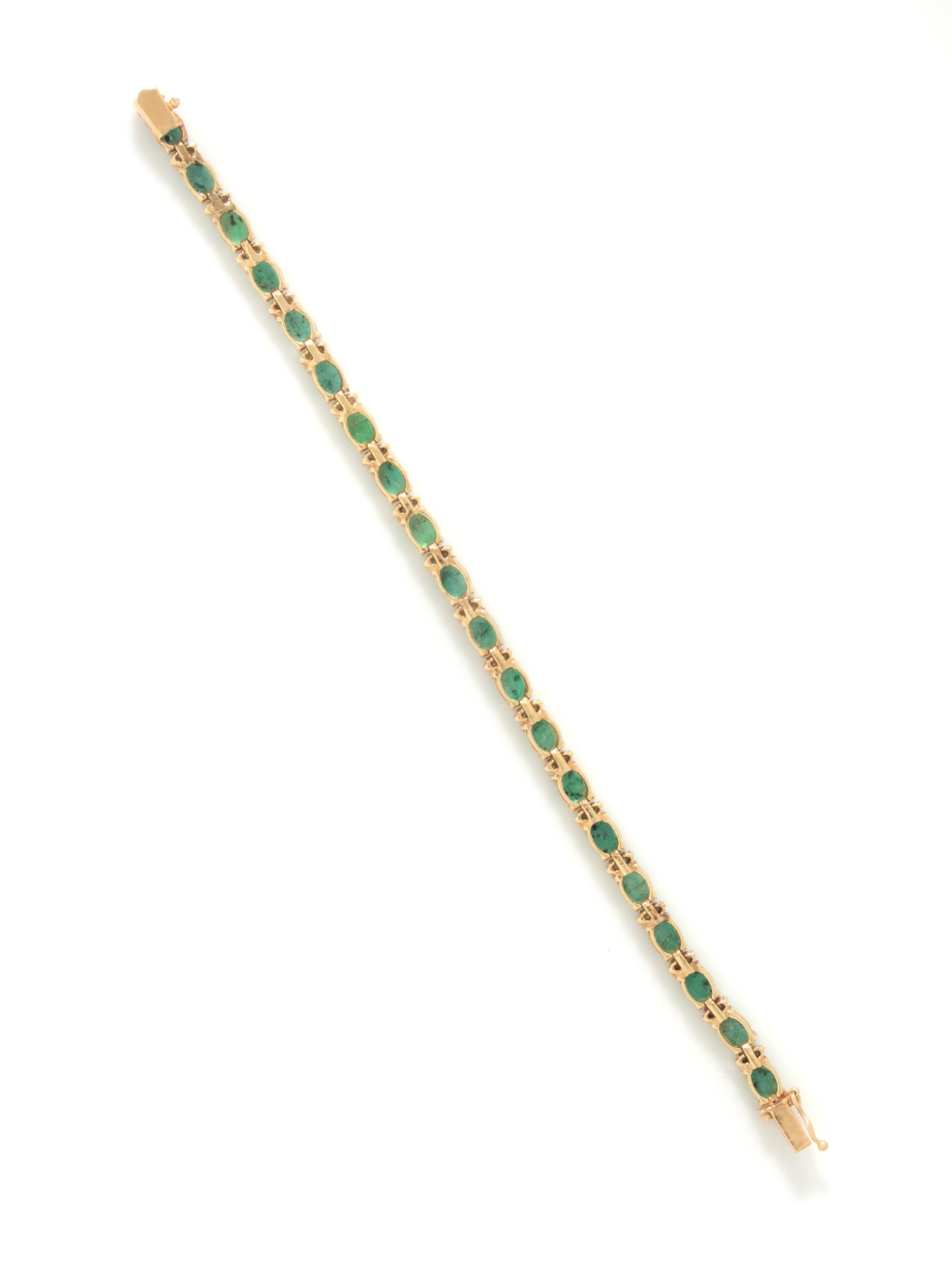 EMERALD AND DIAMOND BRACELET