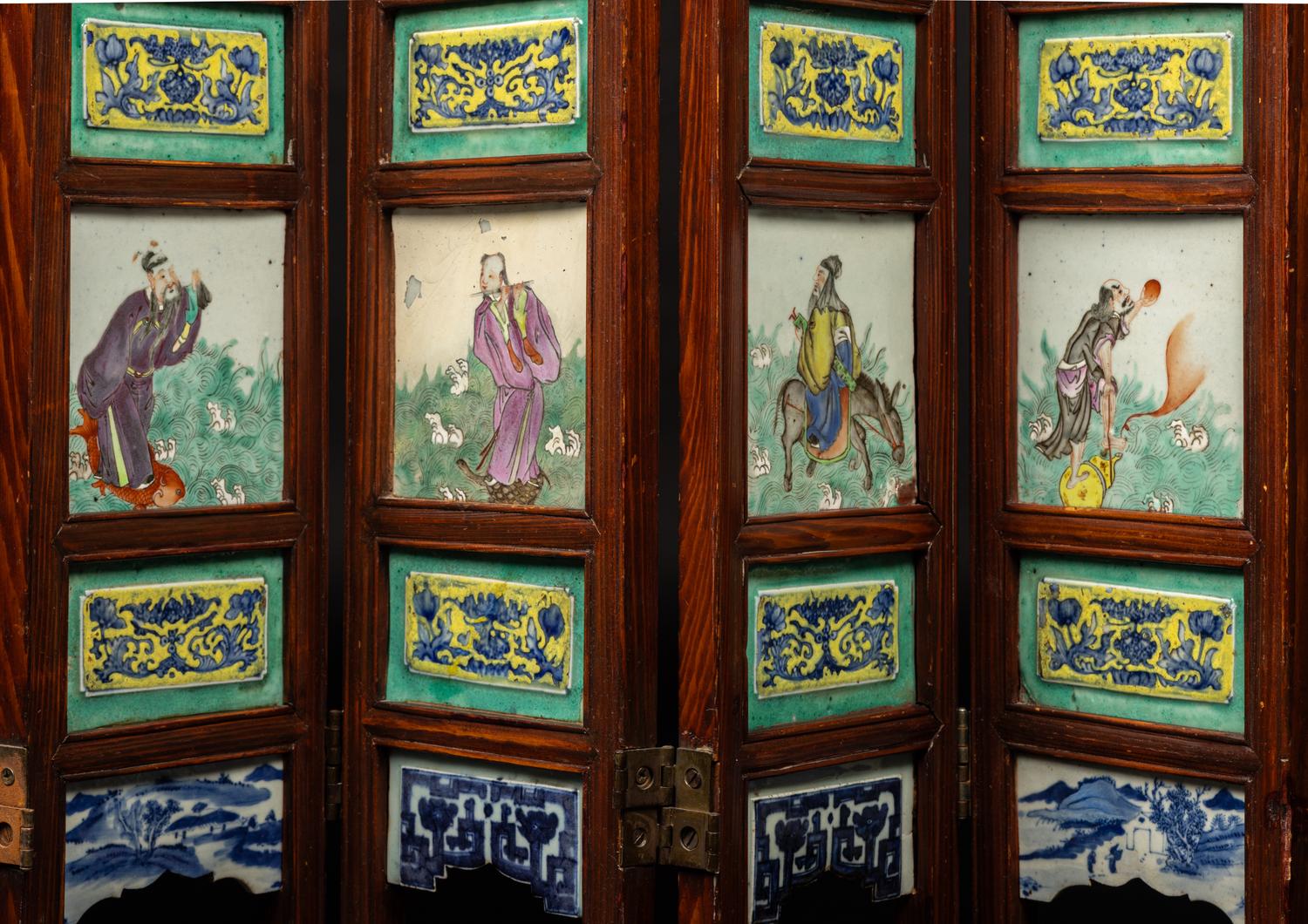A Chinese Famille Rose Porcelain Inset Hardwood Eight-Panel Table Screen, Late Qing Dynasty 清晚期 紅木嵌瓷板八扇屏
