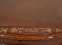 A Regency Style Circular Mahogany Center Table