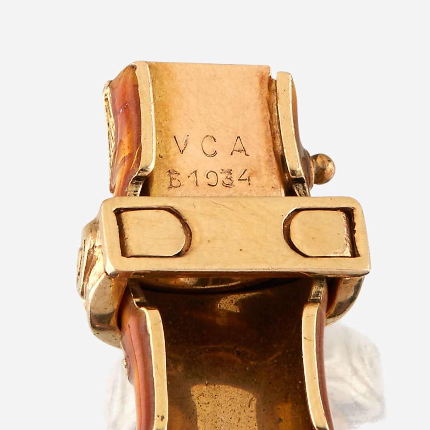 An eighteen karat gold and enamel bracelet, Van Cleef & Arpels