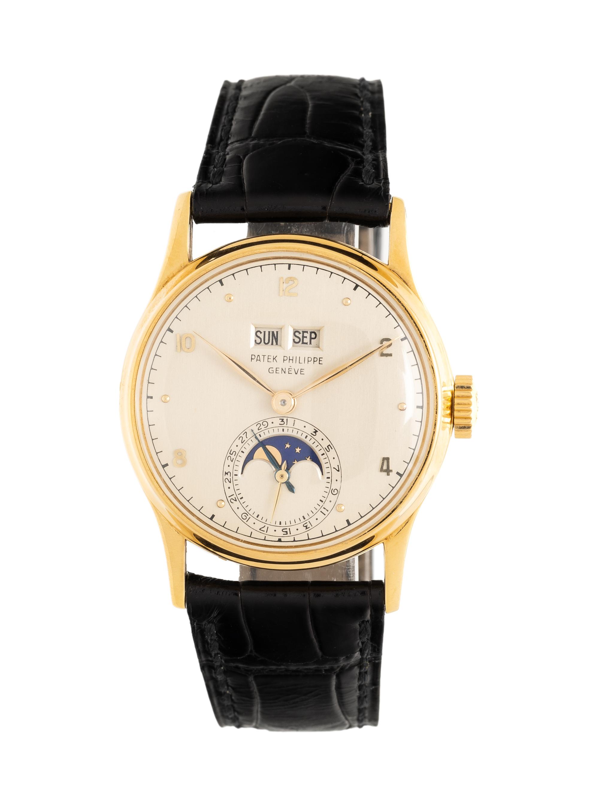 PATEK PHILIPPE, REF. 1526J 18K YELLOW GOLD PERPETUAL CALENDAR MOONPHASE WATCH, EXTRACT FROM THE ARCHIVES